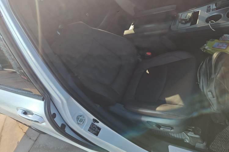 Used Toyota Sienna 2021 2.5L Hybrid Platinum Edition