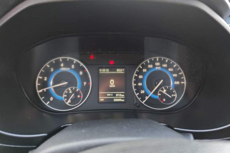 Used Dongfeng Fengon S560 2018 1.8L Manual Comfort 7-Seater