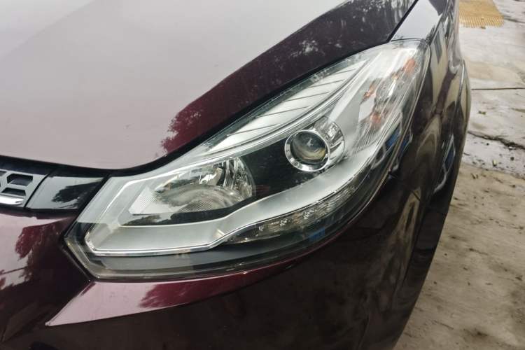 Used JMC Yusheng S350 2016 2.0T Automatic All-Wheel Drive Gasoline Luxury Edition 5 Seats