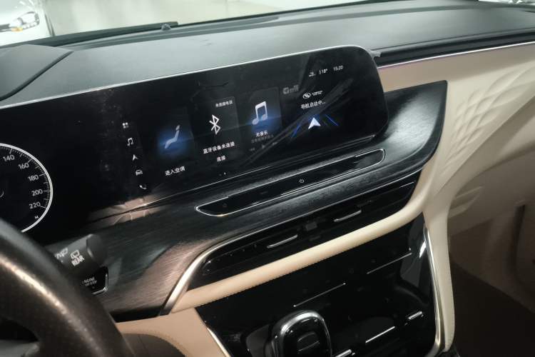 Used Buick GL8 2020 Avenir Avia Six-Seat Deluxe Edition
