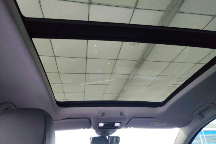 Used Volkswagen Talagon 2023 Facelift 380TSI All-Wheel Drive Luxury Jiajing Pro Version with 7 Seats
