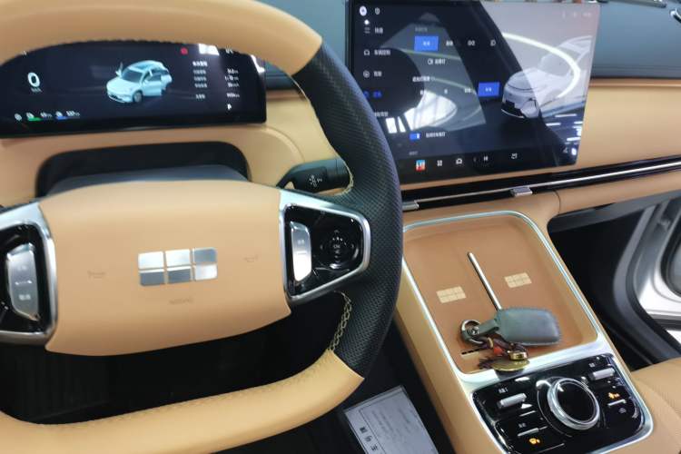 Used  Galaxy Xingjian 7 EM-i 2025 120km Exploration+ Version
