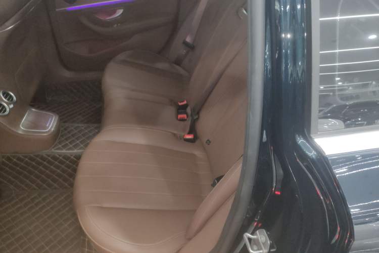 Used Mercedes-Benz E-Class 2023 Facelift E 260 L
