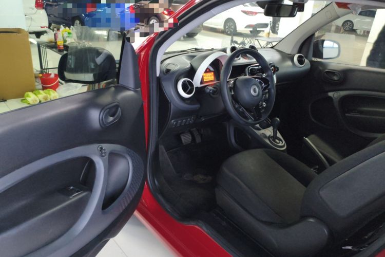 Used  fortwo 2018 1.0L 52kW Hardtop Dynamic Version China V
