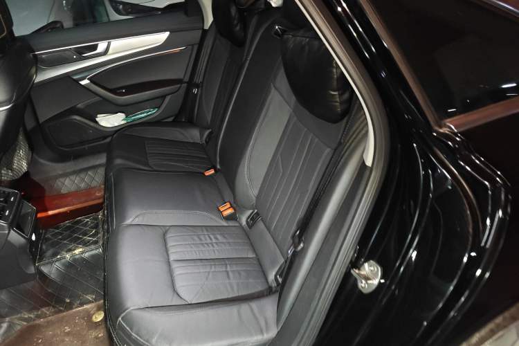 Used Audi A6L 2019 40 TFSI Luxury Prestige Edition
