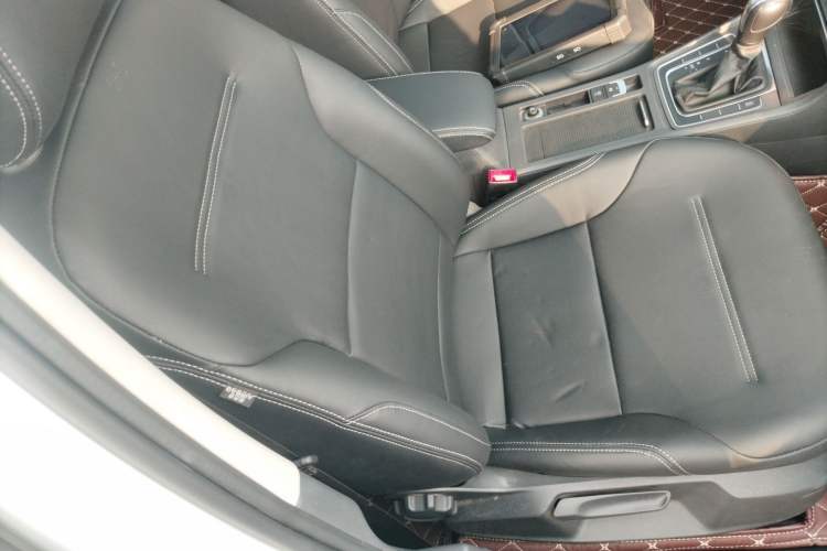 Used Volkswagen Golf 2015 1.4TSI Automatic Comfort Model
