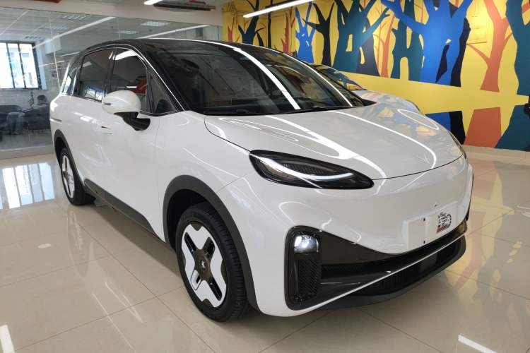 Used ARCFOX Kaola 2023 Family Edition Pro
