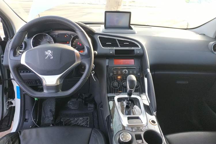 Used Peugeot 3008 2015 1.6THP Automatic Classic Edition