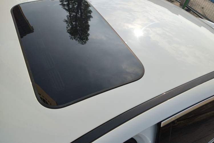 Used Mercedes-Benz E-Class 2017 E 200 L Sport 4MATIC
