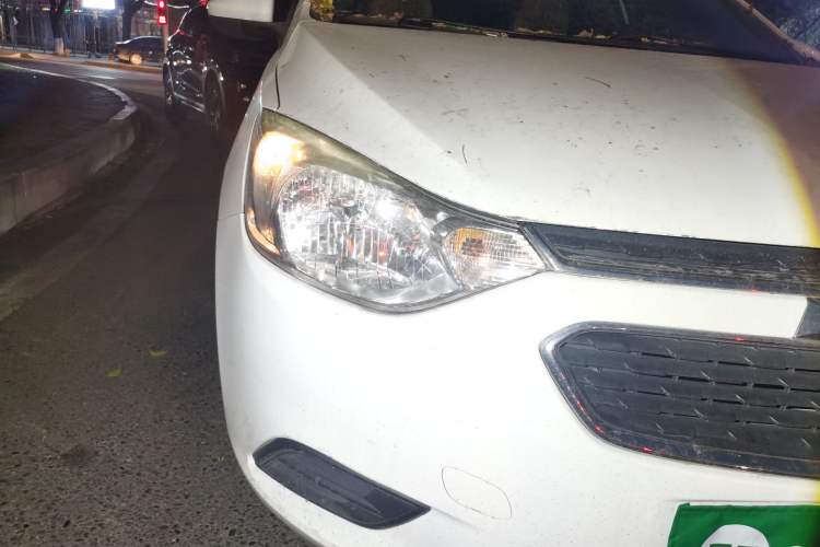 Used Chevrolet Sail 2015 Sail 3 1.5L Manual with Ideal Sunroof Edition
