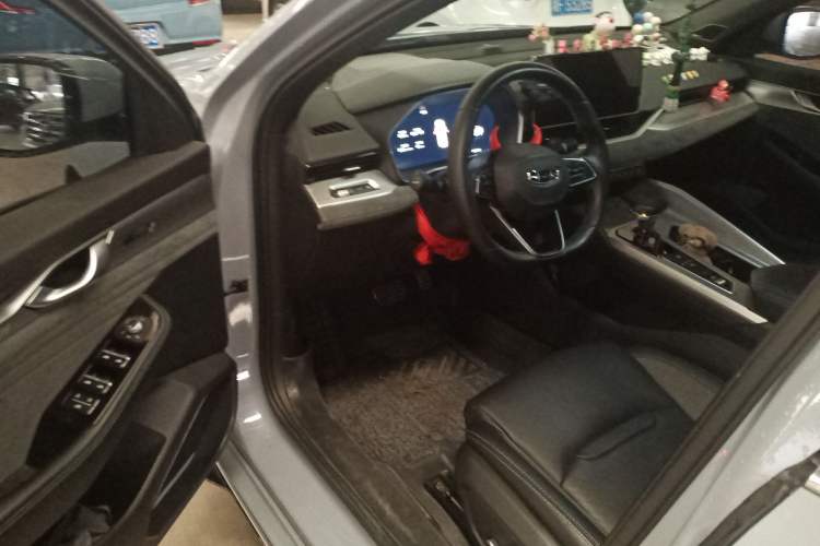 Used Geely Auto Preface 2023 2.0TD "Only This Verdant Green" Edition