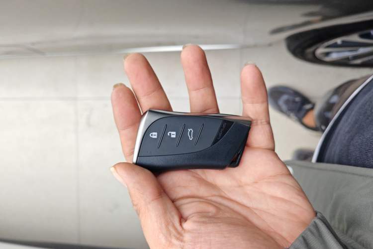 Used Lexus ES 2021 260 Excellence Edition