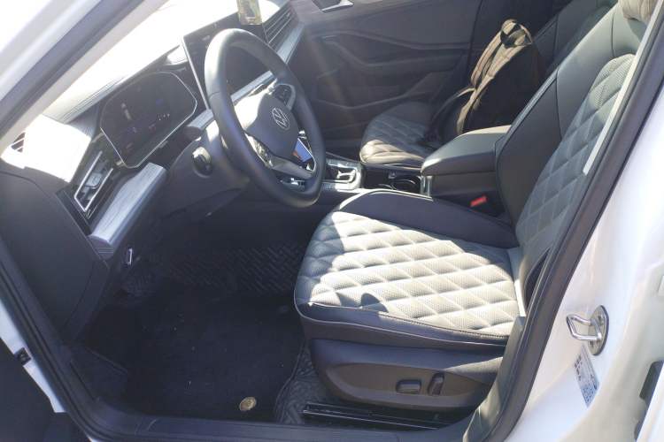 Used Volkswagen Sagitar 2023 280TSI DSG Beyond Lite Edition
