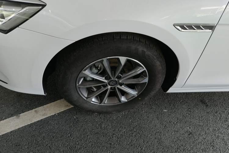 Used BYD Qin PLUS 2024 HONOR Edition DM-i 55KM Leading Model
