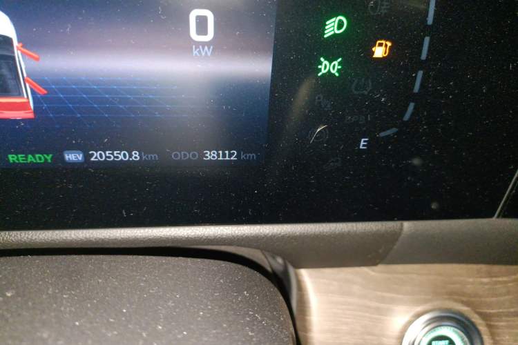 Used Landian E5 2023 1.5L DE-i 100KM Zhenxiang Edition 7-Seater
