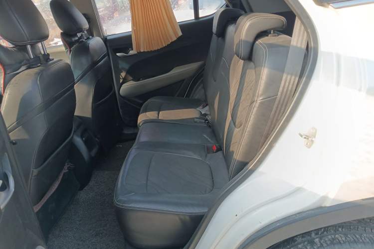 Used Baojun 510 2017 1.5L Automatic Fashion Model