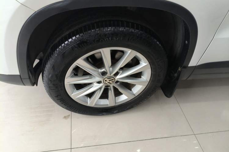 Used Volkswagen Tiguan 2017 300TSI Automatic Two-Wheel Drive Silk Road Comfort Edition
