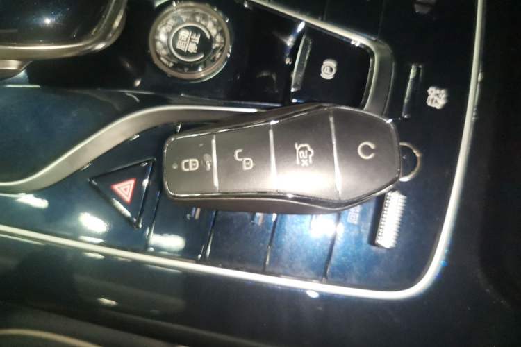 Used BYD Qin PLUS 2021 EV 400KM Luxury Model
