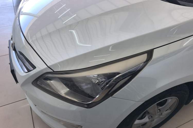 Used Hyundai Verna 2014 1.4L Automatic Smart GLS
