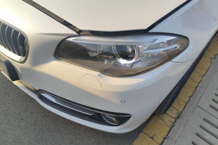 Used BMW 5 Series 2014 525Li Luxury Design Package
