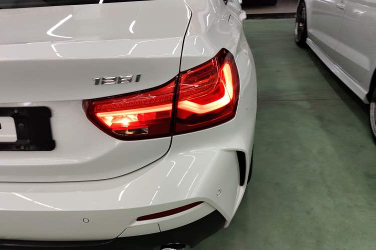 Used BMW 1 Series 2020 125i Leading Model M Sport Package
