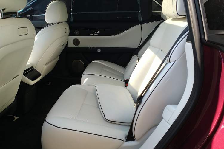 Used Hima Stelato S9 2024 All-Electric Ultra Four-Wheel-Drive Flagship Edition
