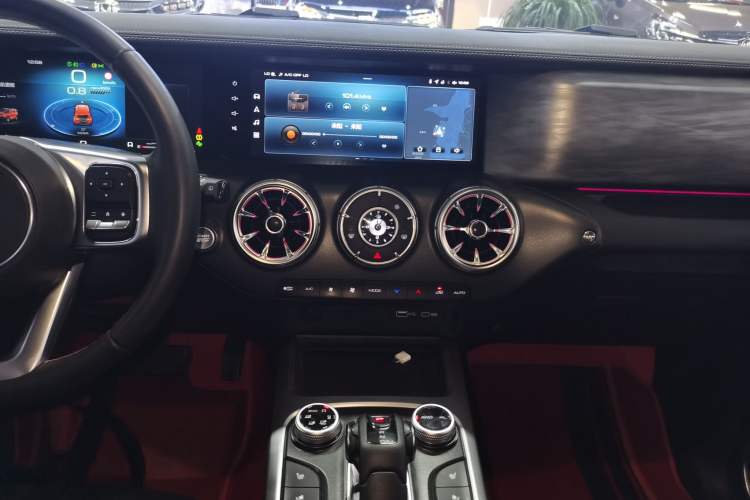 Used Tank 300 2023 City Edition 2.0T—Stylish as Ever
