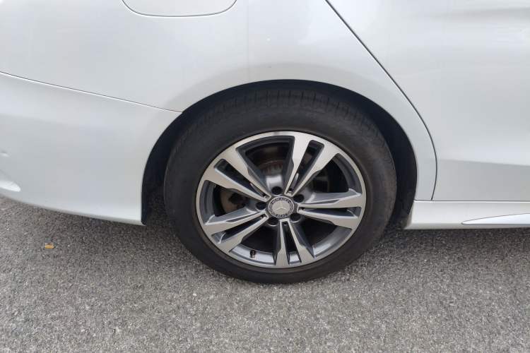 Used Mercedes-Benz C-Class 2016 C 200 L Sport Edition
