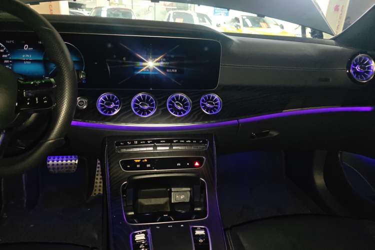 Used Mercedes-Benz E-Class 2021 E 260 Coupe
