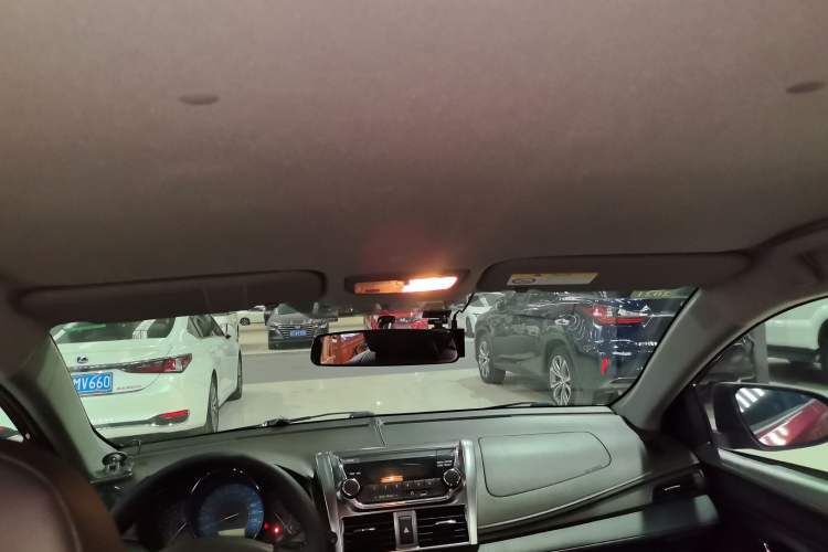 TDK.VehicleDetails.img