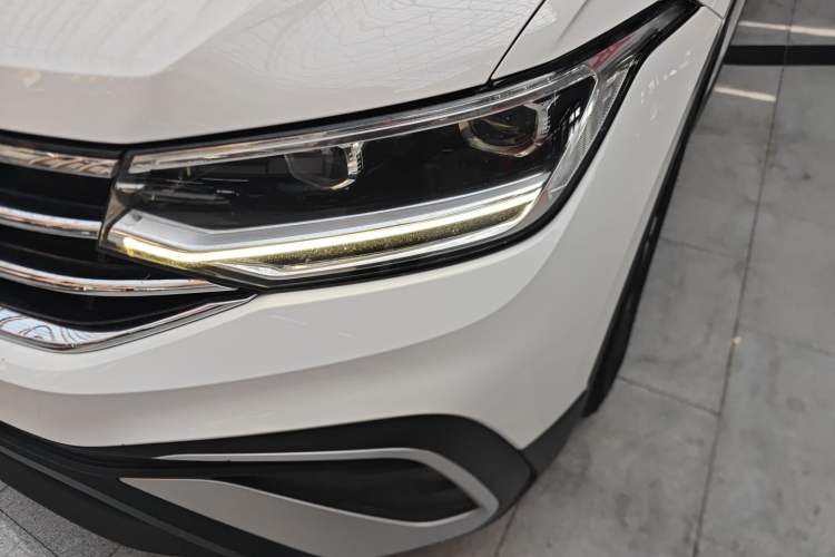 Used Volkswagen Tiguan L 2022 330TSI Automatic Two-Wheel Drive Comfort Edition
