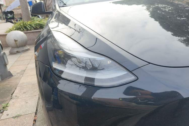 Used Tesla Model Y 2022 Rear-Wheel-Drive Version