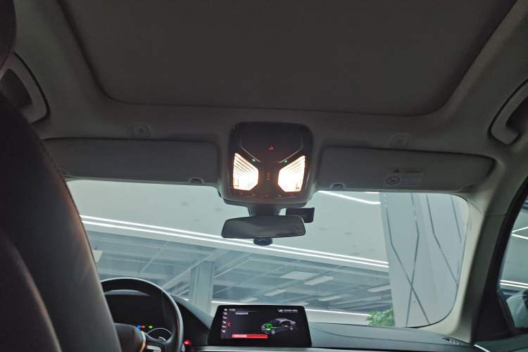 Used BMW 5 Series 2019 530Li Leading Model Luxury Package
