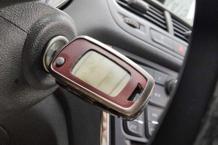 Used Buick Encore 2013 1.4T Automatic Two-Wheel Drive Leading Model
