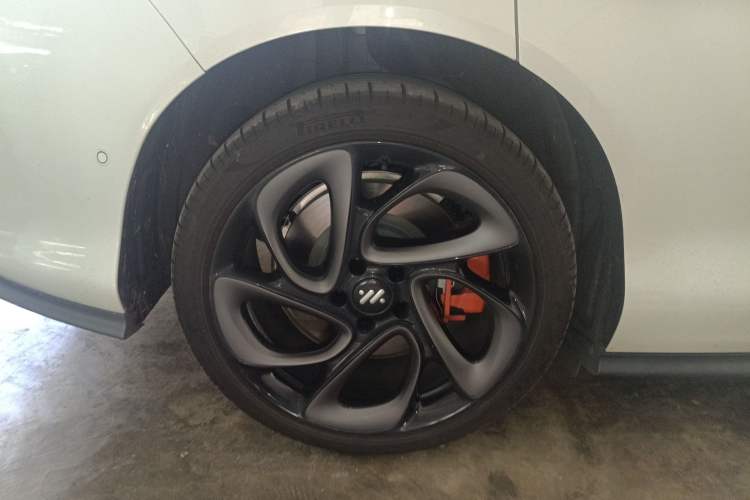 Used  L6 2024 MAX Extended-Range Version
