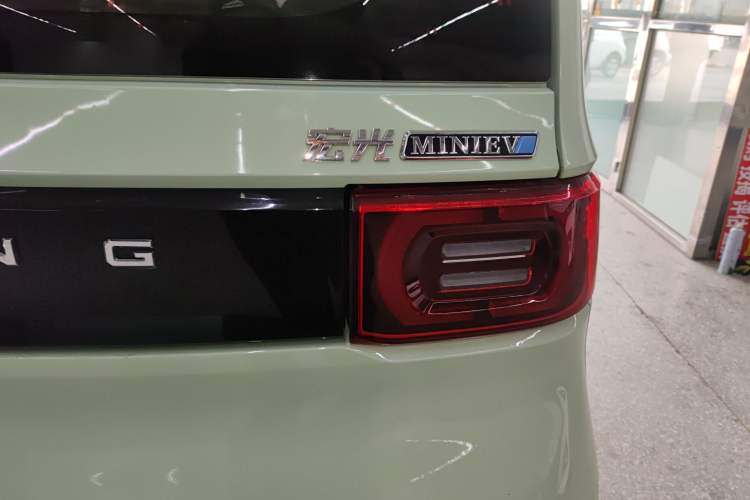 Used Wuling Hongguang MINIEV 2022 Macaron Fashion Edition Lithium-Nickel-Cobalt-Alpha-oxide

