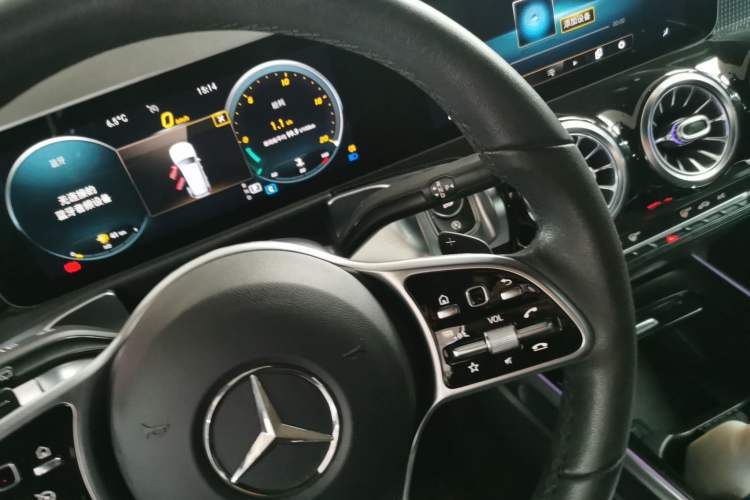 Used Mercedes-Benz GLB 2020 GLB 200 Dynamic Edition