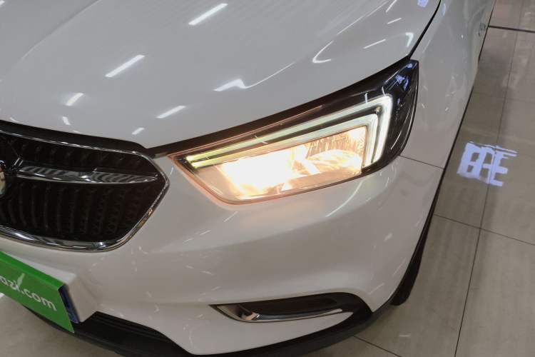 Used Buick Encore 2018 18T Automatic Two-Wheel Drive Urban Leading Model
