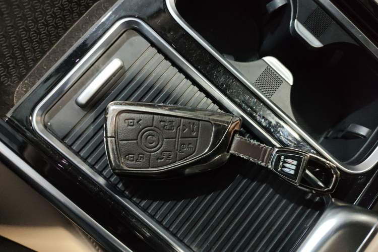 Used Buick GL8 New Energy 2025 Lu Shang Luxury Edition 7-Seater
