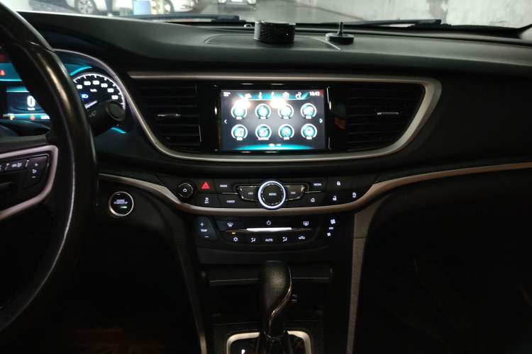 Used Buick Excelle GX 2018 18T Automatic Flagship Model