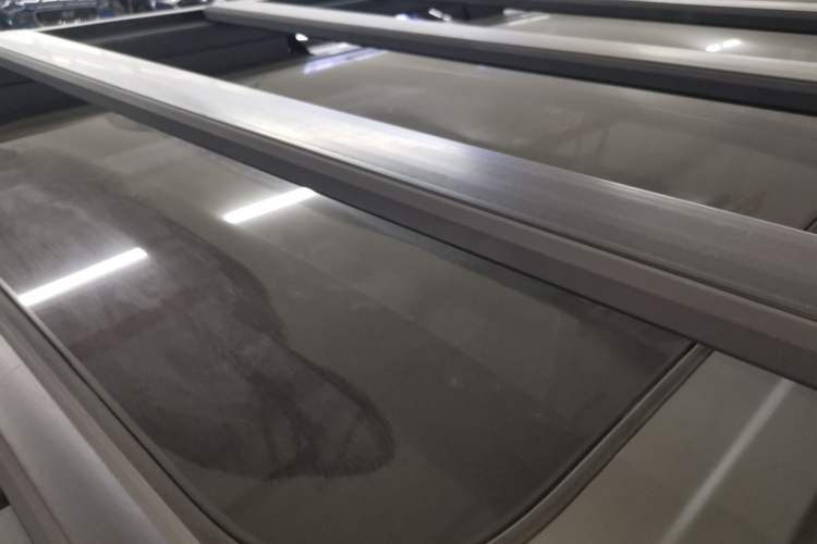 Used JETOUR Traveler 2024 2.0T All-Wheel-Drive Silver Dragon Wings