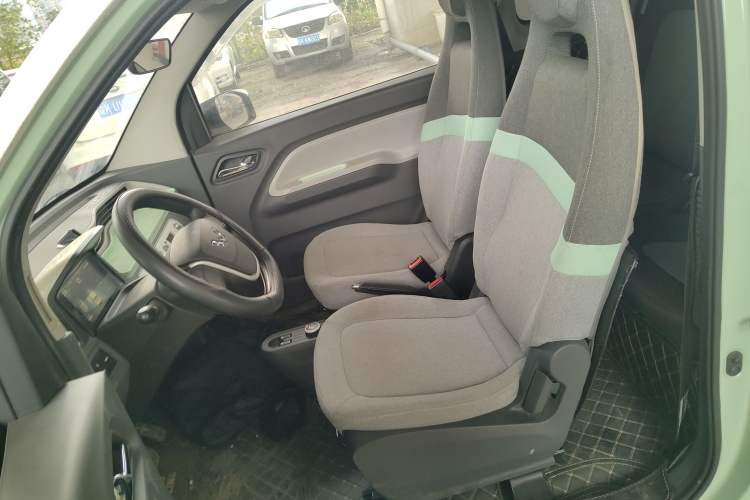 Used Wuling Hongguang MINIEV 2021 Macaron Premium Model – Lithium Iron Phosphate
