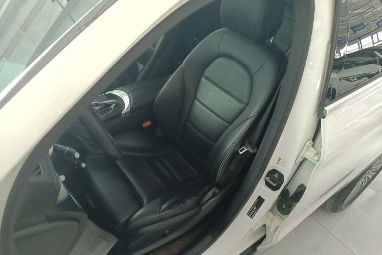 Used Mercedes-Benz GLC 2017 GLC 200 4MATIC
