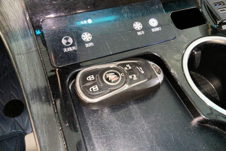 Used Buick GL8 2020 Avenir Avia Six-Seat Deluxe Edition
