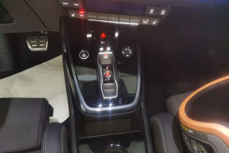 Used Audi Q4 e-tron 2024 50 e-tron quattro Creation Midnight Edition