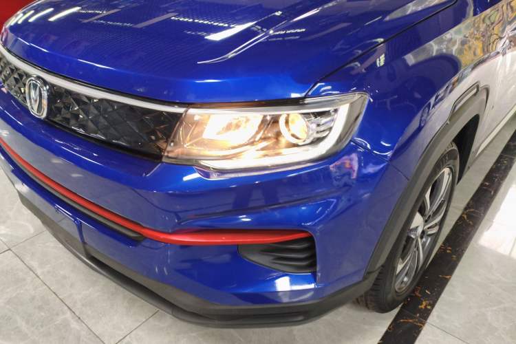 Used Changan CS35PLUS 2021 Honor Million Edition 1.6L CVT Luxury Model
