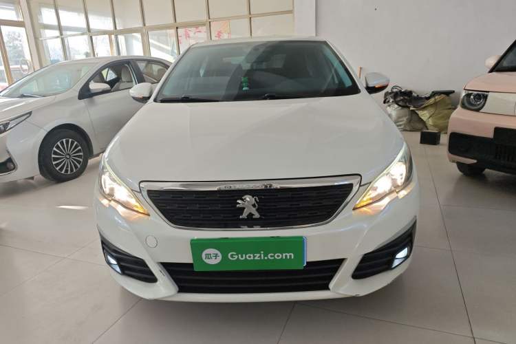 Used Peugeot 308 2016 1.6L Manual Fashion Edition
