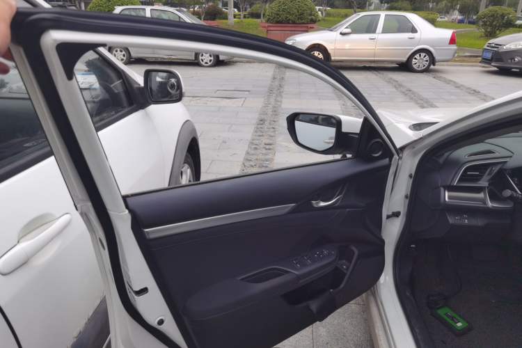 Used Honda Civic 2019 220TURBO CVT Dynamic Edition China VI
