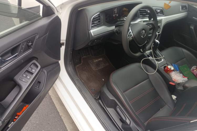 Used Volkswagen Lamando 2019 230TSI DSG Fashion Edition China VI