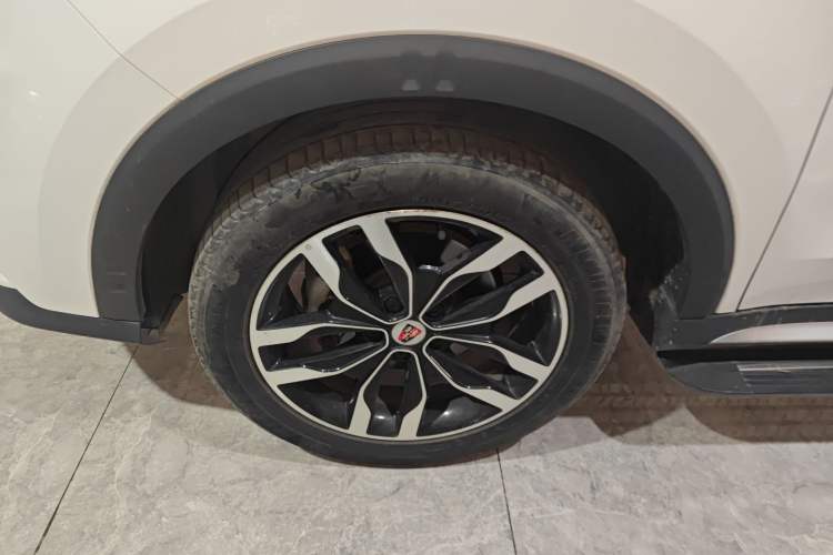 Used Roewe RX5 2016 20T Two-Wheel Drive Automatic Internet Smart Edition